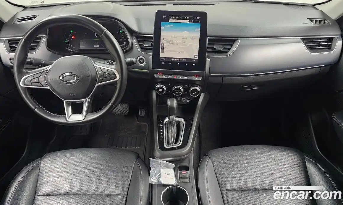 Renault XM3 2023 1.6 Автомат в Москве № 148511, фото 9