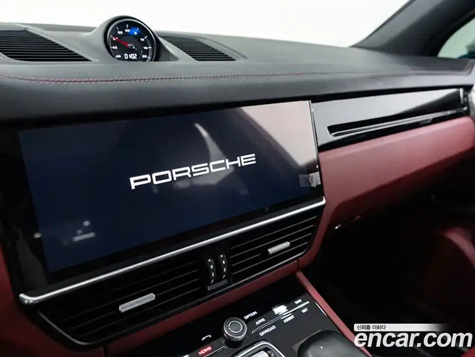 Porsche Cayenne 2023 3.0 Автомат в Москве № 151903, фото 18