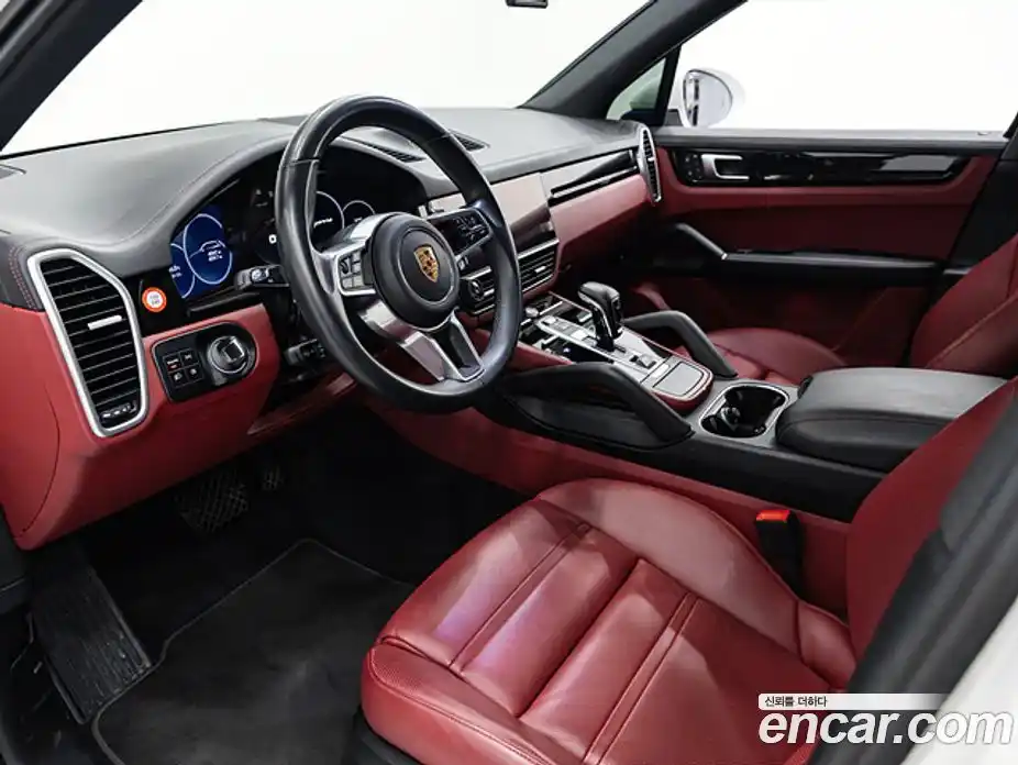 Porsche Cayenne 2023 3.0 Автомат в Москве № 151903, фото 19