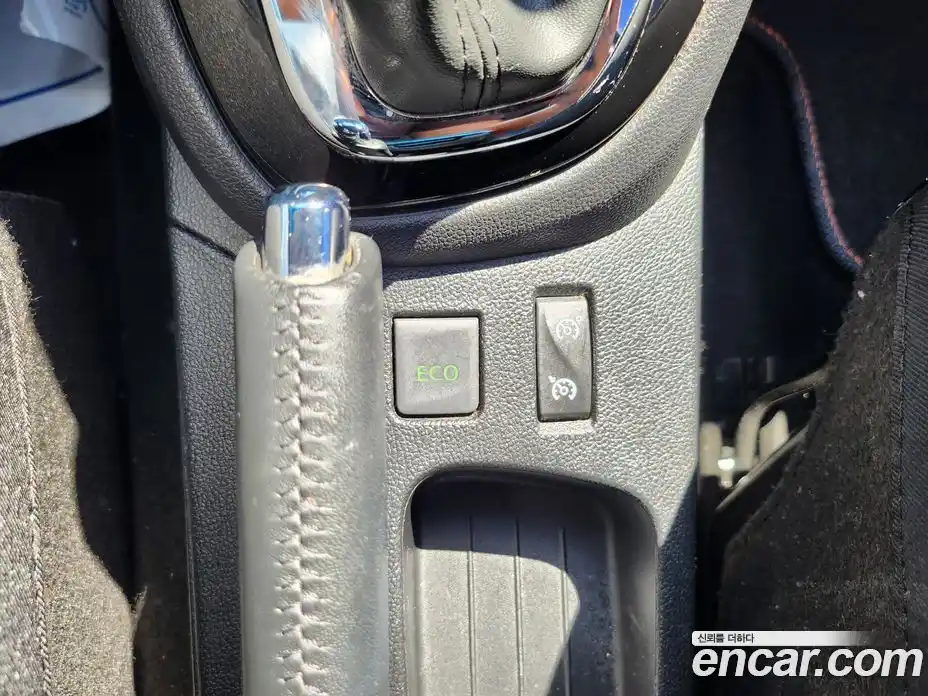 Renault QM3 2017 1.5 Автомат в Москве № 152411, фото 12