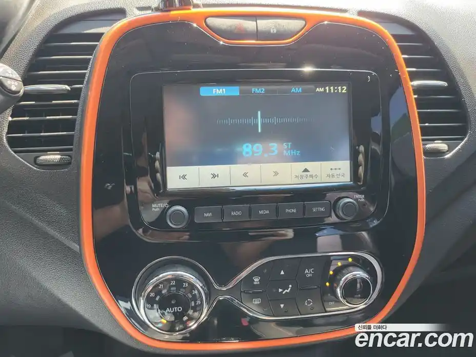 Renault QM3 2017 1.5 Автомат в Москве № 152411, фото 15