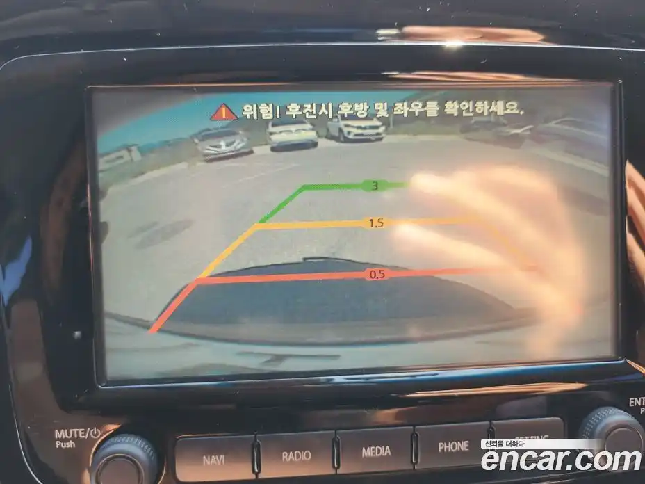 Renault QM3 2017 1.5 Автомат в Москве № 152411, фото 16