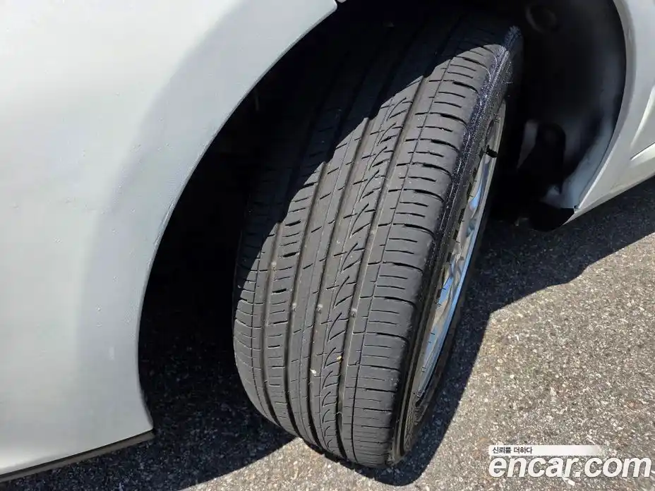 Renault SM3 2011 1.6 Автомат в Москве № 152780, фото 18