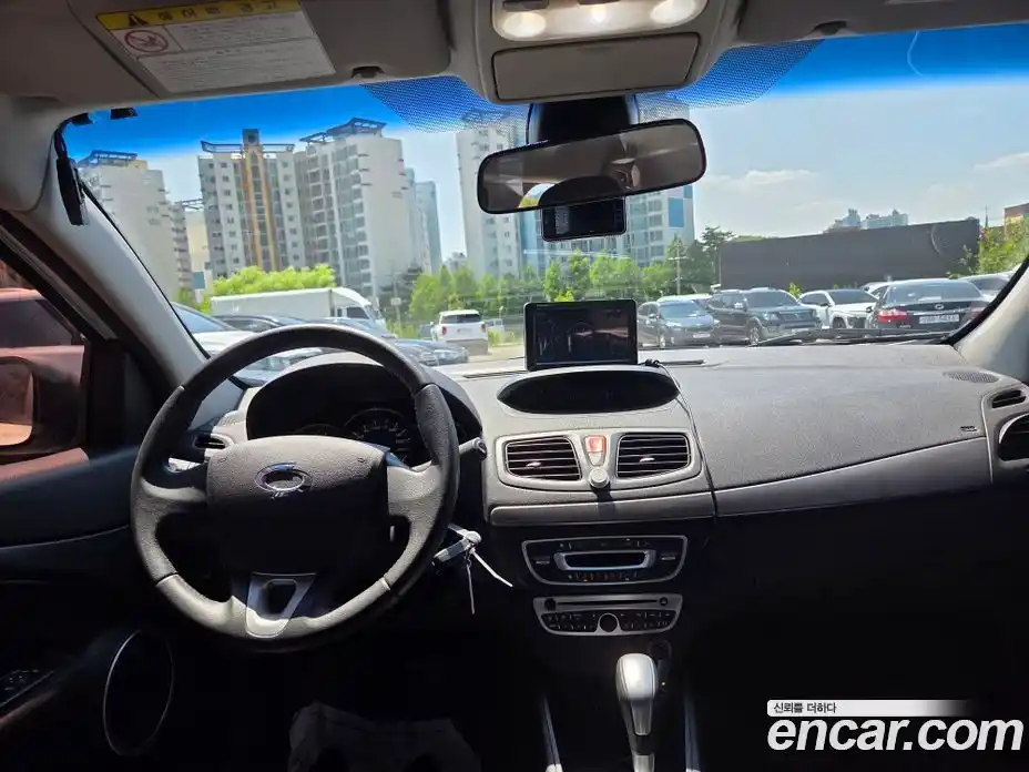 Renault SM3 2011 1.6 Автомат в Москве № 152780, фото 7