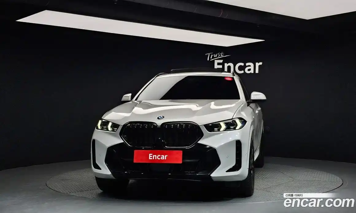 BMW X6 2025 3.0 Автомат в Москве № 153658, фото 4