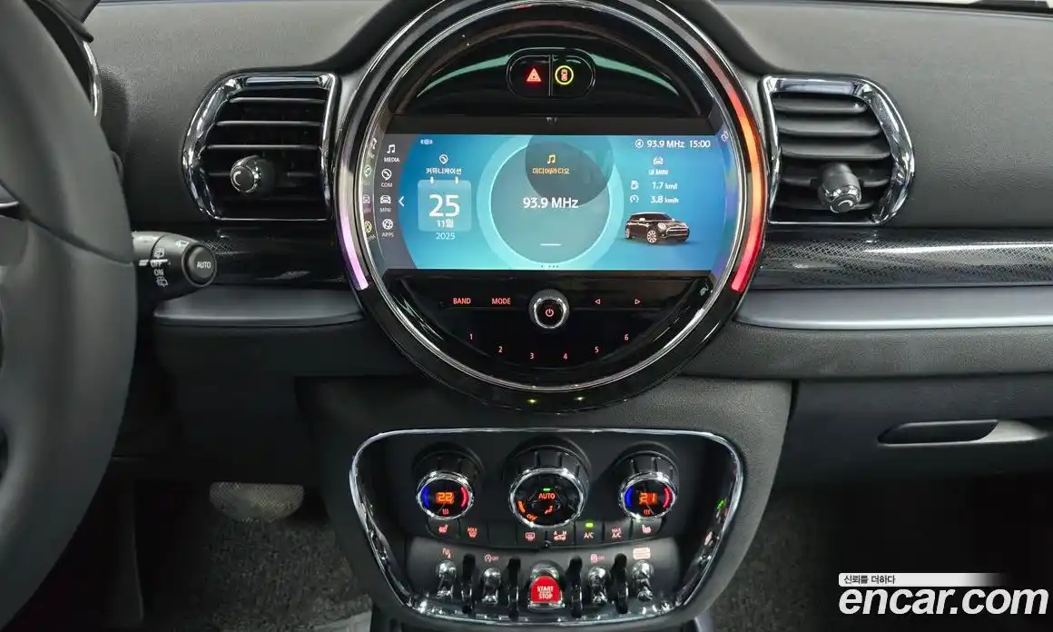 Mini Clubman 2023 2.0 Автомат в Москве № 153666, фото 16