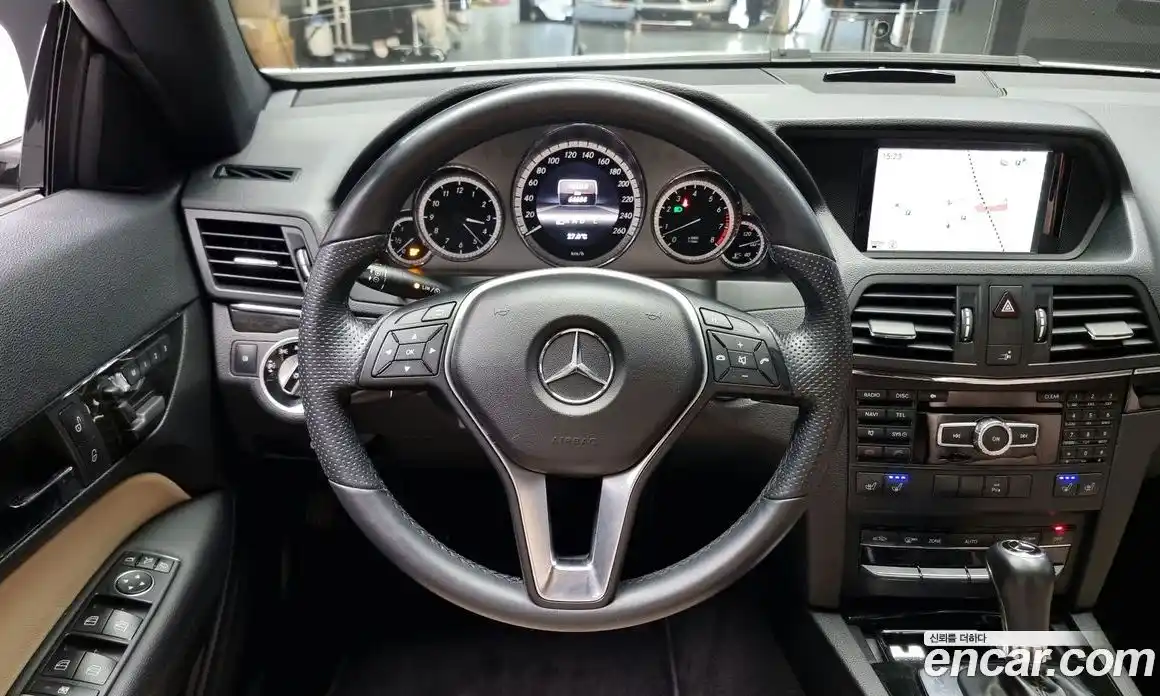 Mercedes-Benz E-Class 2013 3.5 Автомат в Москве № 160725, фото 12