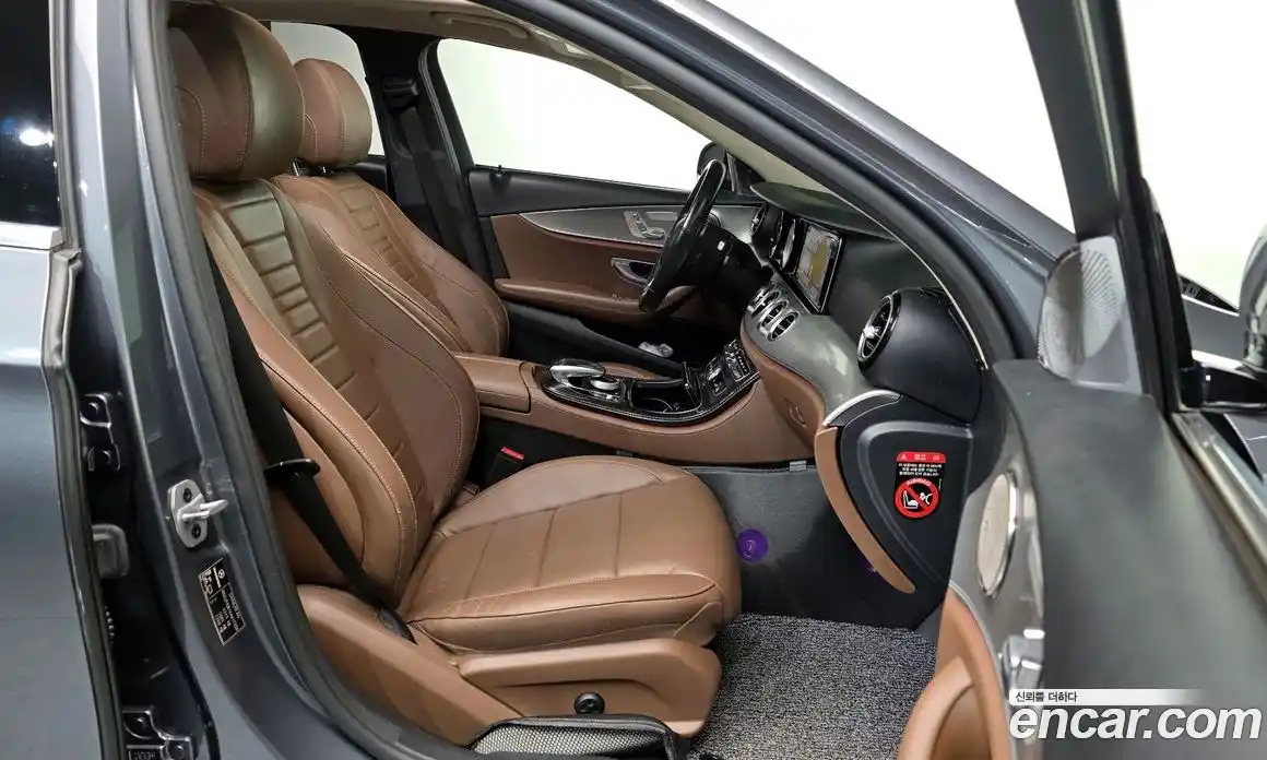 Mercedes-Benz E-Class 2019 2.0 Автомат в Москве № 160874, фото 5