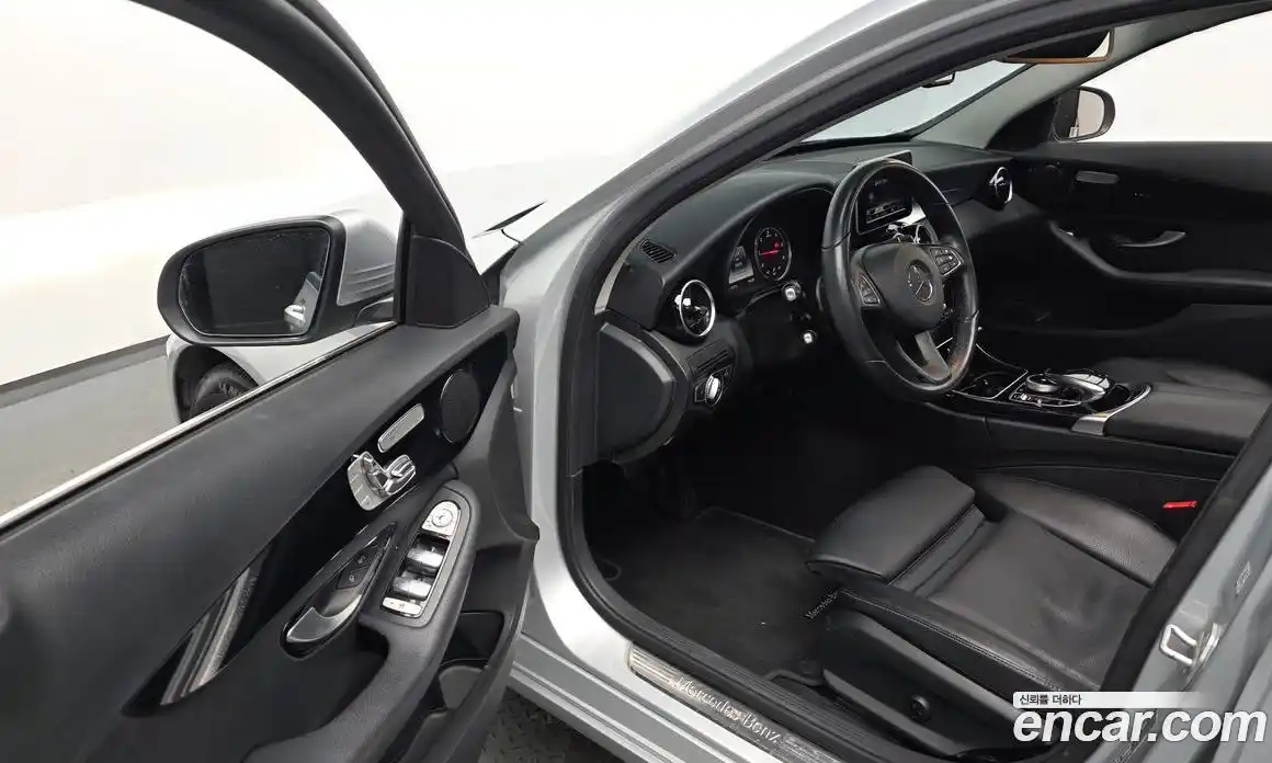 Mercedes-Benz C-Class 2016 1.6 Автомат в Москве № 161069, фото 4