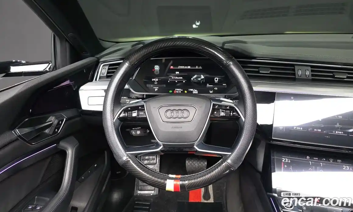 Audi e-tron 2022 0.2 Автомат в Москве № 163326, фото 14