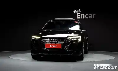 Audi e-tron 2022 0.2 Автомат в Москве № 163326, миниатюра 2
