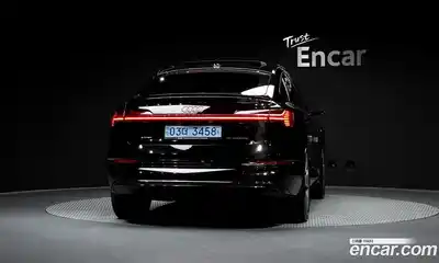 Audi e-tron 2022 0.2 Автомат в Москве № 163326, миниатюра 6