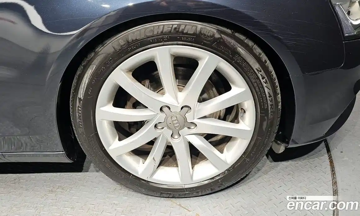 Audi A4 2013 2.0 Автомат в Москве № 163885, фото 14