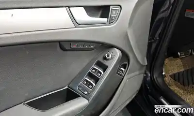 Audi A4 2013 2.0 Автомат в Москве № 163885, миниатюра 3