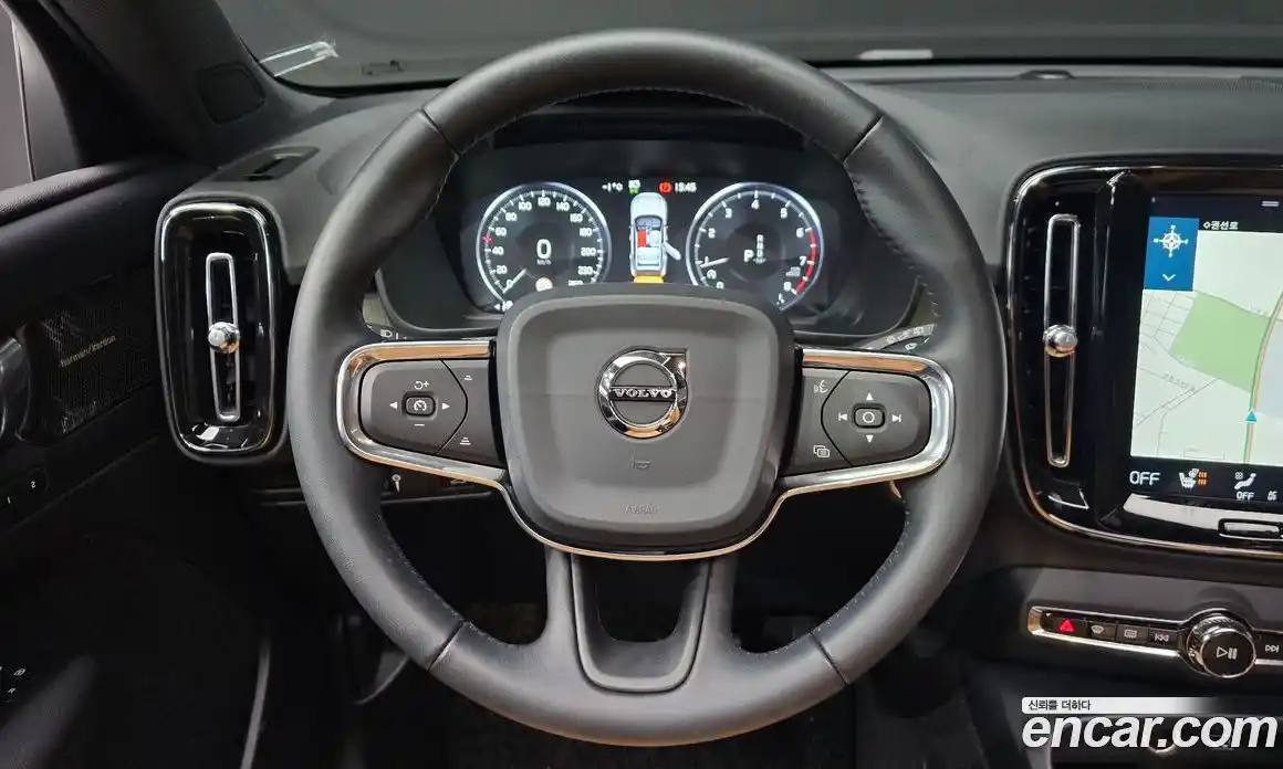 Volvo XC40 2020 2.0 Автомат в Москве № 164243, фото 3