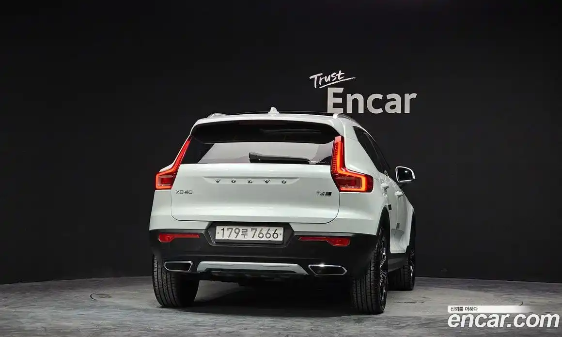 Volvo XC40 2020 2.0 Автомат в Москве № 164243, фото 4