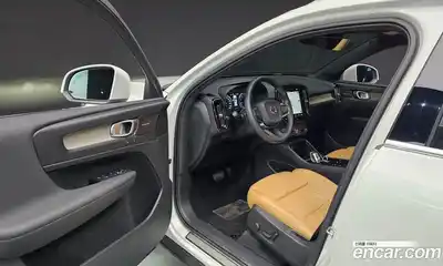 Volvo XC40 2020 2.0 Автомат в Москве № 164243, миниатюра 6