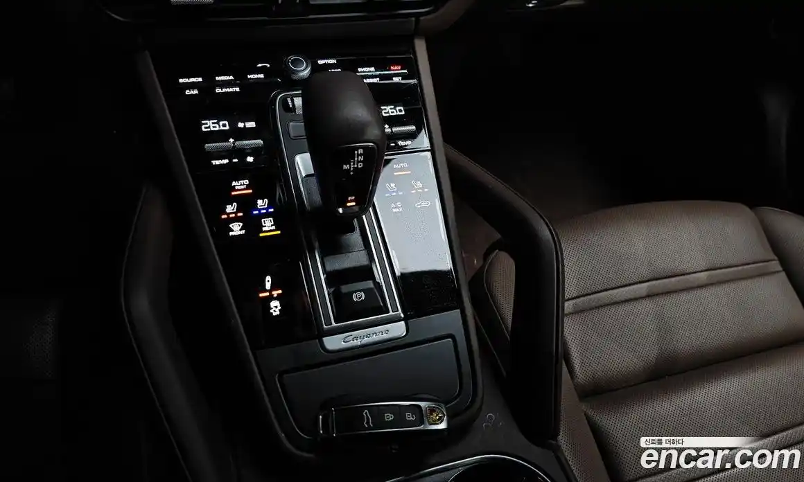 Porsche Cayenne 2023 3.0 Автомат в Москве № 165269, фото 15