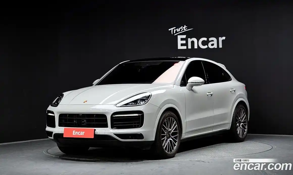 Porsche Cayenne 2023 3.0 Автомат в Москве № 165269, фото 4