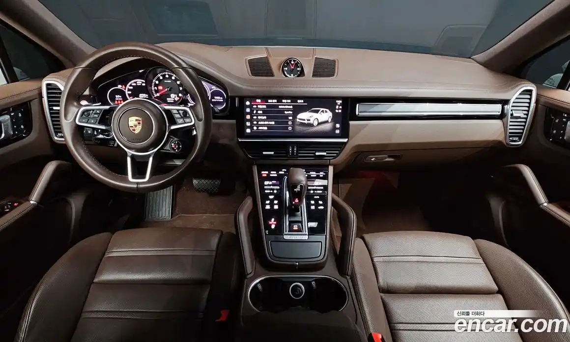 Porsche Cayenne 2023 3.0 Автомат в Москве № 165269, фото 10