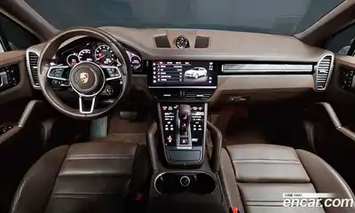 Porsche Cayenne 2023 3.0 Автомат в Москве № 165269, миниатюра 10