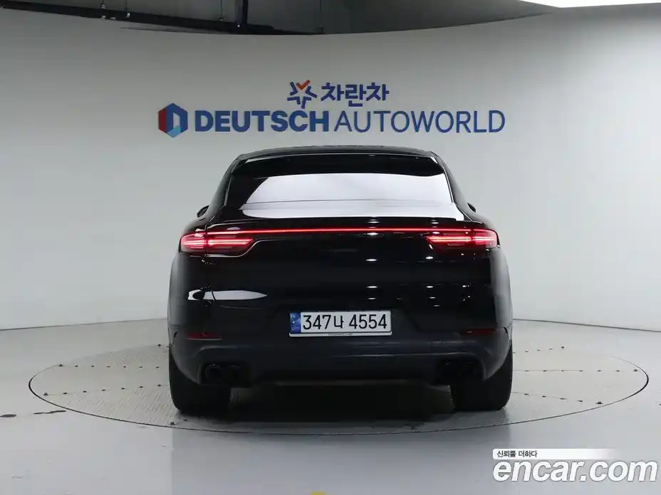 Porsche Cayenne 2022 3.0 Автомат в Москве № 165828, фото 4