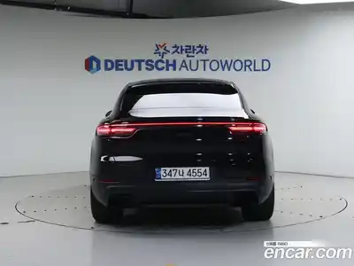 Porsche Cayenne 2022 3.0 Автомат в Москве № 165828, миниатюра 4