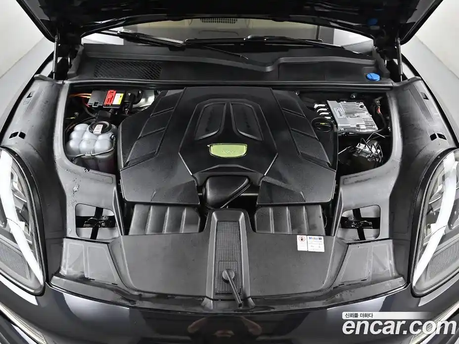 Porsche Cayenne 2022 3.0 Автомат в Москве № 165828, фото 6