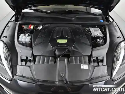 Porsche Cayenne 2022 3.0 Автомат в Москве № 165828, миниатюра 6