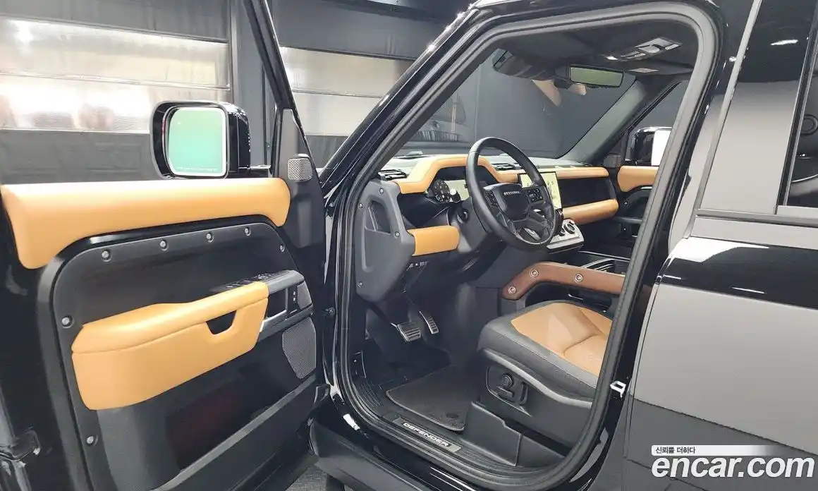 Land Rover Defender 2024 3.0 Автомат в Москве № 165955, фото 7