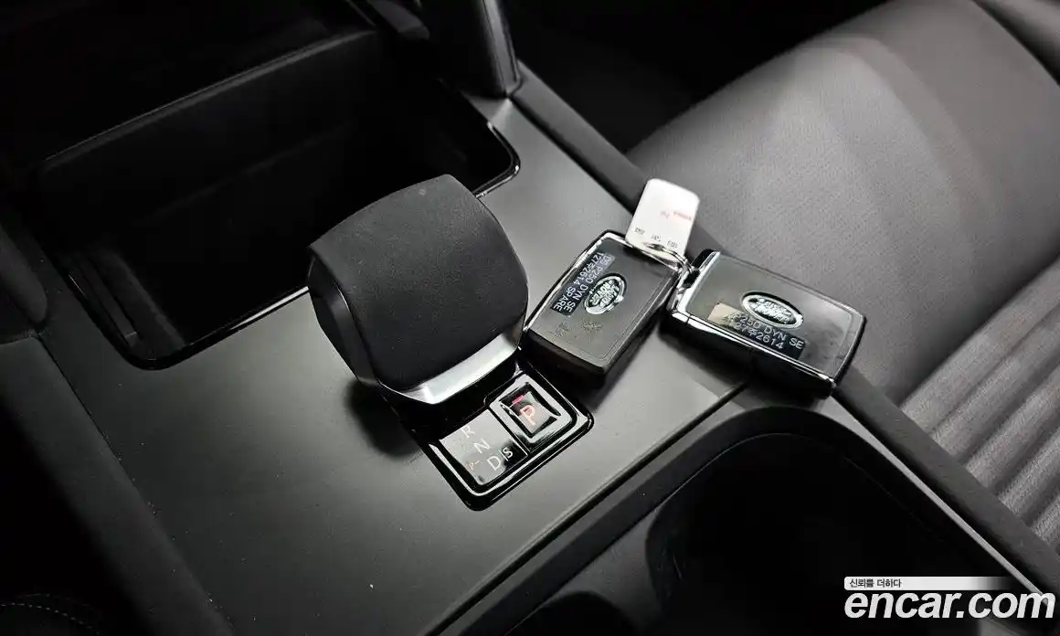 Land Rover Discovery Sport 2024 2.0 Автомат в Москве № 165964, фото 9