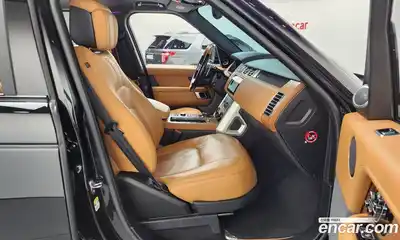 Land Rover Range-Rover 2018 4.4 Автомат в Москве № 166347, миниатюра 6
