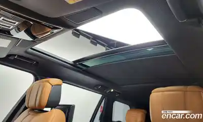 Land Rover Range-Rover 2018 4.4 Автомат в Москве № 166347, миниатюра 7