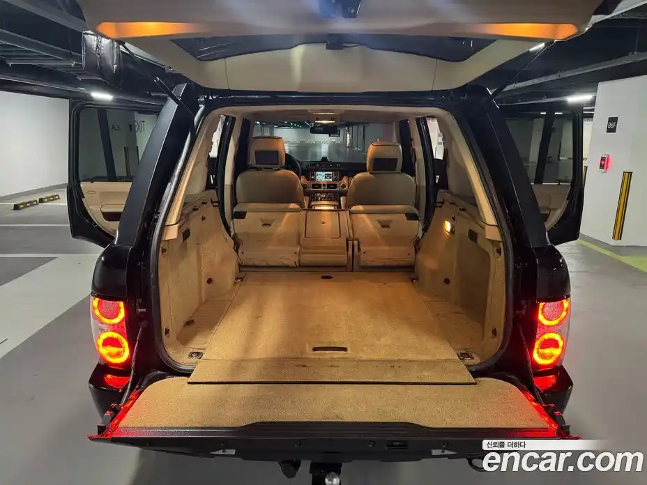 Land Rover Range-Rover 2008 4.4 Автомат в Москве № 166698, фото 11