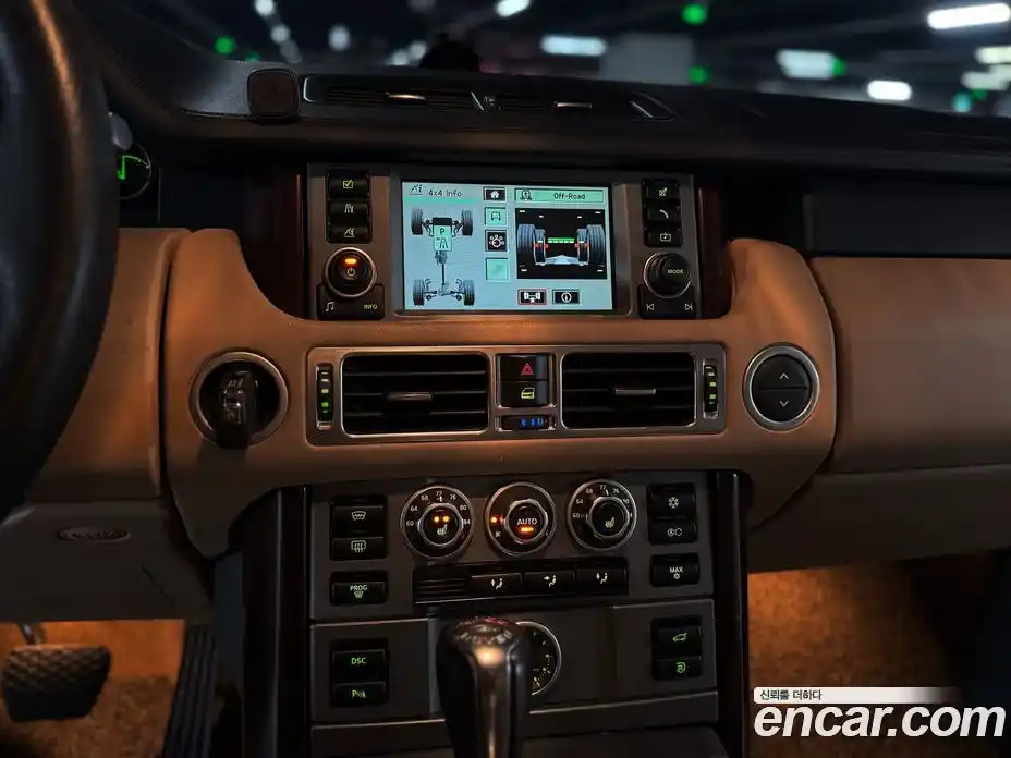 Land Rover Range-Rover 2008 4.4 Автомат в Москве № 166698, фото 8