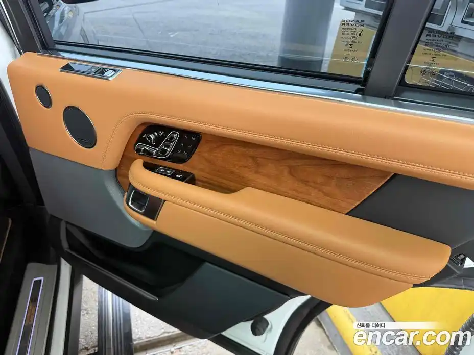 Land Rover Range-Rover 2021 5.0 Автомат в Москве № 166765, фото 10