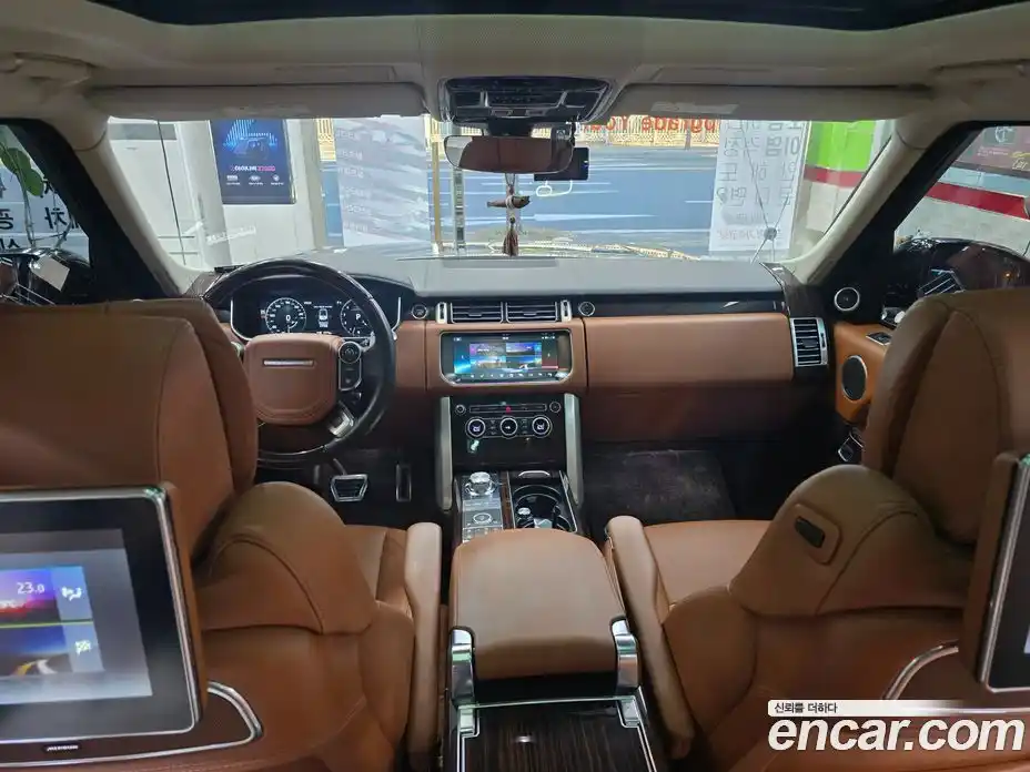Land Rover Range-Rover 2017 5.0 Автомат в Москве № 166844, фото 8