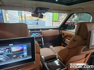 Land Rover Range-Rover 2017 5.0 Автомат в Москве № 166844, миниатюра 9