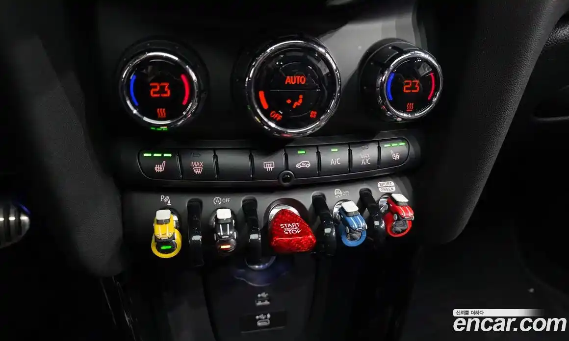 Mini Cooper 2022 2.0 Автомат в Москве № 167088, фото 14