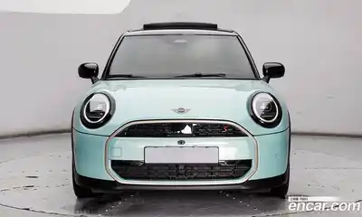 Mini Cooper 2025 2.0 Автомат в Москве № 167409, миниатюра 3