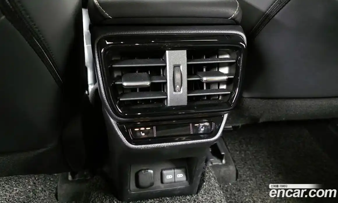 Lexus NX 2025 2.5 Автомат в Москве № 167958, фото 3