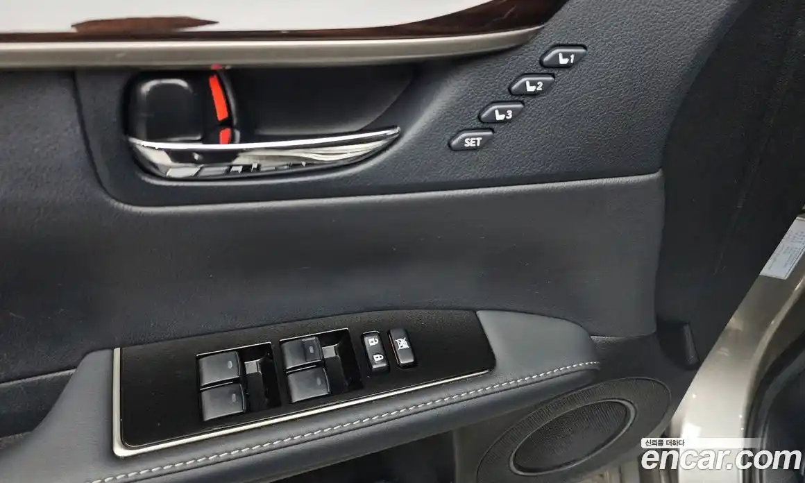 Lexus ES 2018 2.5 Автомат в Москве № 168247, фото 5