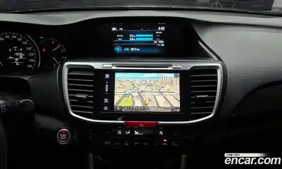 Honda Accord 2016 2.4 Автомат в Москве № 170582, миниатюра 7