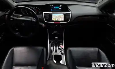 Honda Accord 2016 2.4 Автомат в Москве № 170582, миниатюра 8