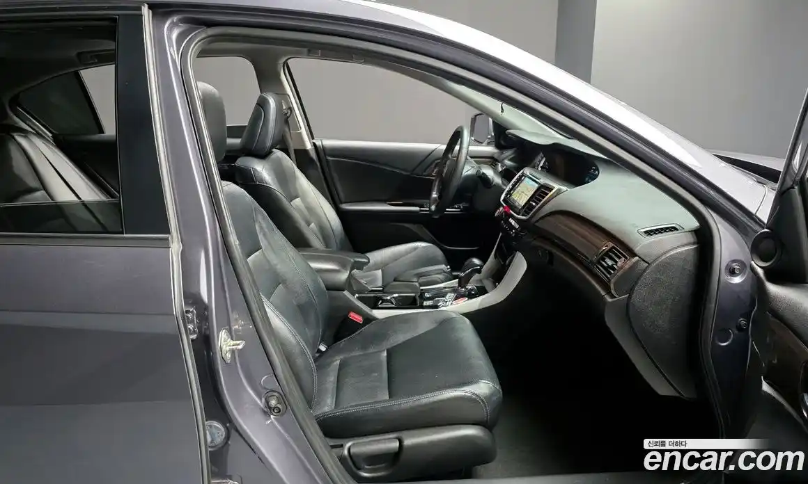 Honda Accord 2016 2.4 Автомат в Москве № 170582, фото 9