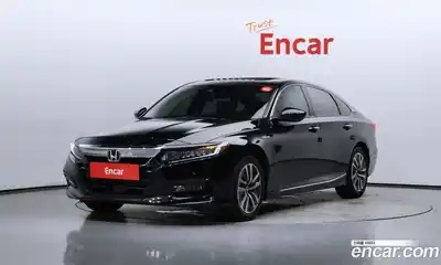 Honda Accord 2018 2.0 Автомат в Москве № 170645, миниатюра 5