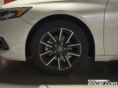 Honda Accord 2022 1.5 Автомат в Москве № 170705, миниатюра 6
