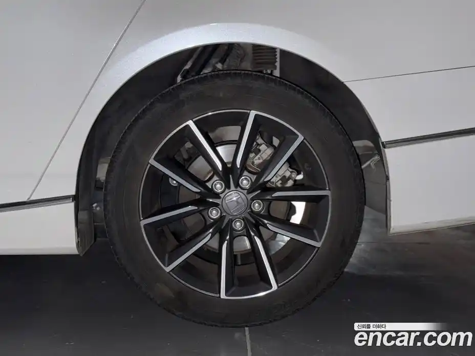 Honda Accord 2022 1.5 Автомат в Москве № 170705, фото 7