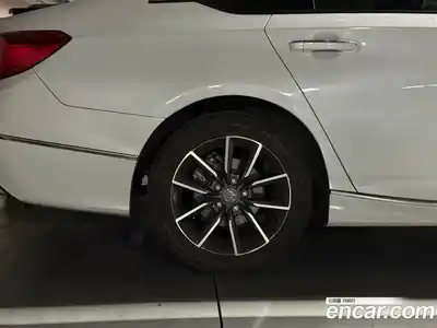 Honda Accord 2022 1.5 Автомат в Москве № 170705, миниатюра 8