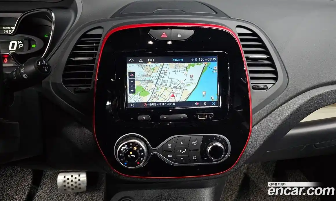 Renault QM3 2019 1.5 Автомат в Москве № 177528, фото 14